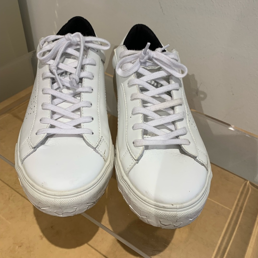 P448 white snickers. Used once. Made in Italy.